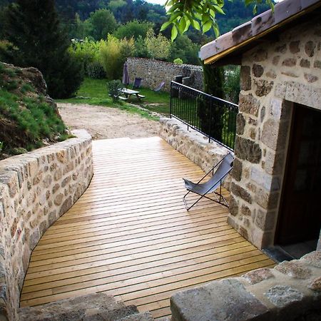 Le Petit Rias Gîte Soleil Saint Maurice en Chalencon Eksteriør billede